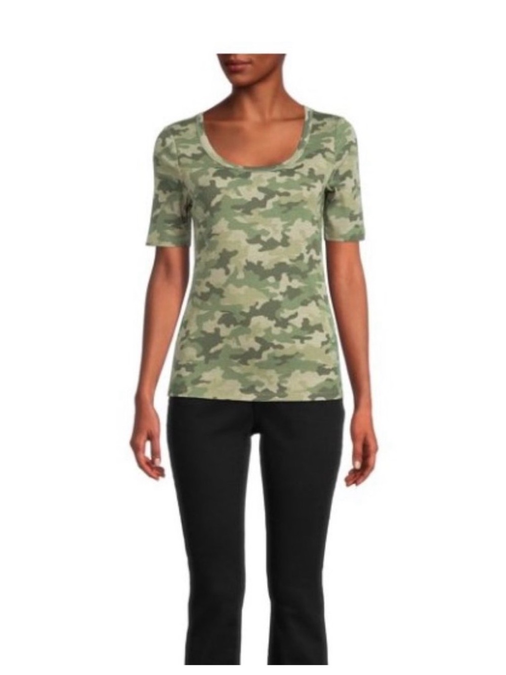 Time and Tru Green Camo Scoop Neck Short Sleeve Tee